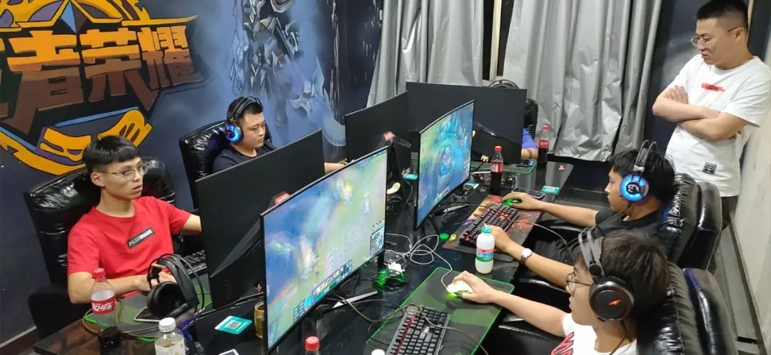 手快船的交 手快船的交