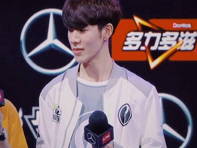 后卫与高位